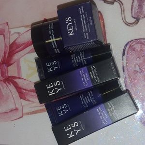 KEYS SOULCARE SKINCARE MINI BUNDLE SERUM AND FACE CREAM
